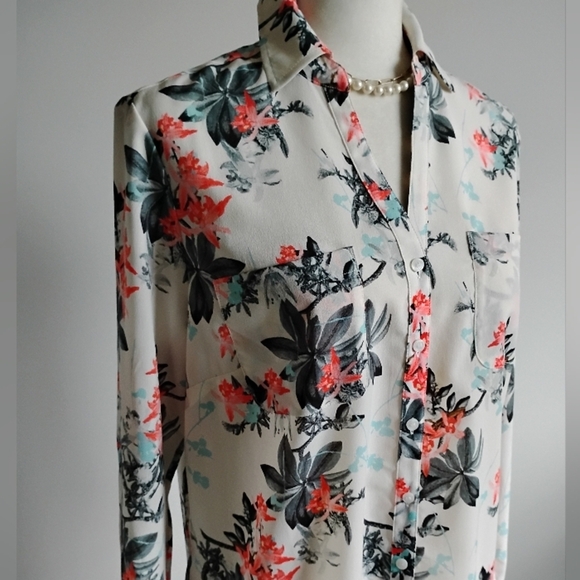 Talbots Tops - Talbots Nantucket Floral Crepe Button Up Blouse Turquoise Floral Size Lg Petite